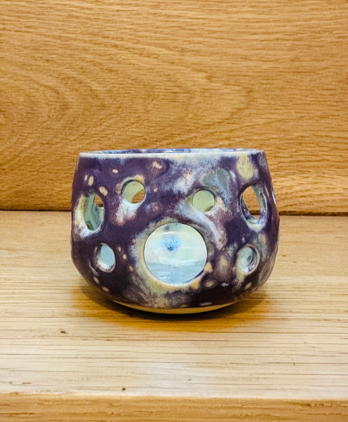 Tea light holder - Purple Orbit