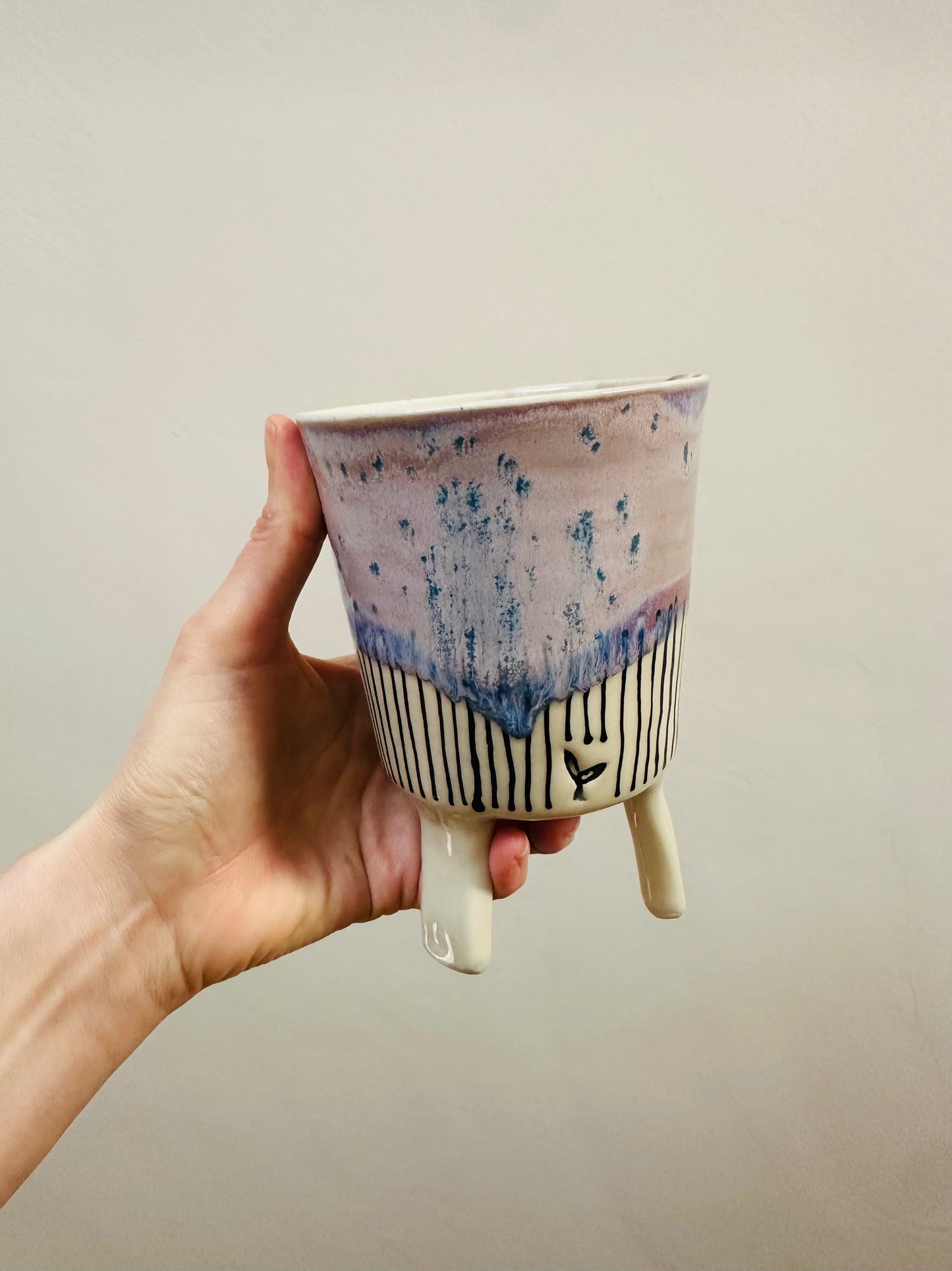 Small Leggy Planter - purple stripe